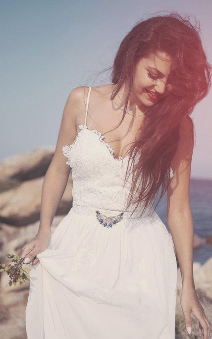 Charming A Line Sweetheart Spaghetti Straps Chiffon Lace Backless Beach Wedding Dresses 2024