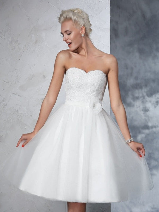 A-Line/Princess Sweetheart Hand-made Flower Sleeveless Short Net Wedding Dresses CICIP0006693