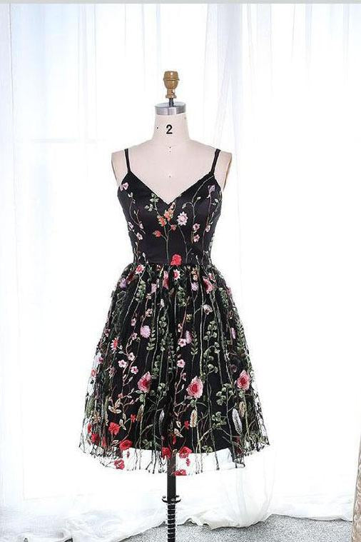 Black Spaghetti Straps Sleeveless Homecoming Dress with Lace Flowers, Cute Prom Gown N2162