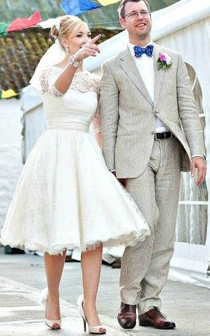 Distinct Lace Bateau Half sleeve A-line Knee Length Wedding Dresses / Gowns