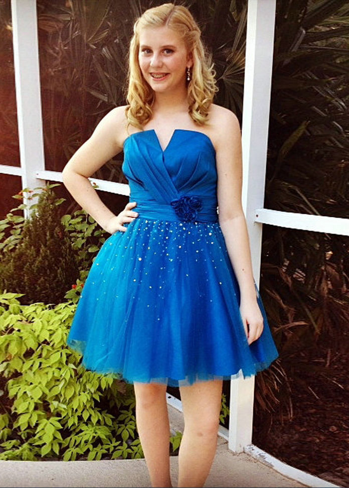Sweetheart Sleeveless Royal Blue Tulle Pleated Ruched Short Homecoming Dresses