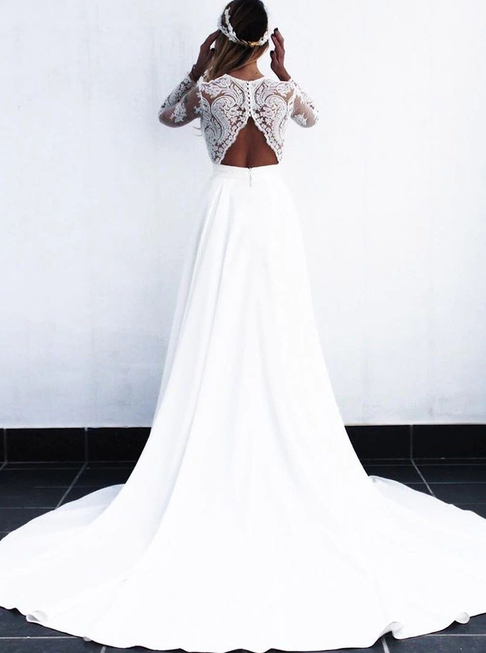 2024 Cheap Wedding Dresses Princess A-Line Satin Deep V-Neck Long Sleeves Lace Bridal Gowns