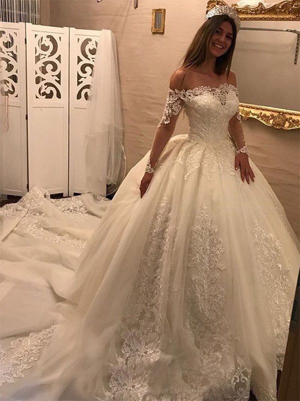 2024 Long Sleeves Wedding Dresses Off Shoulder Ball Gown Lace Hot Sale