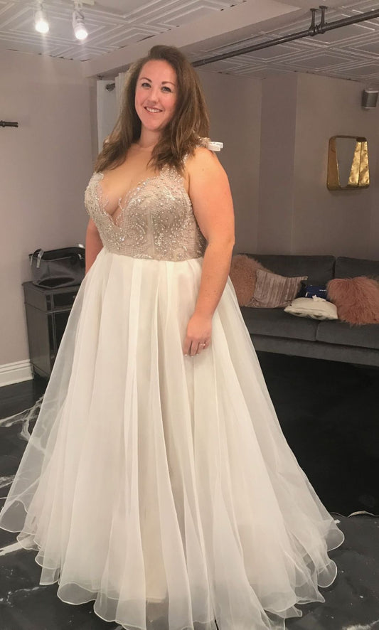 2024 Amazing Wedding Dresses A-Line Chiffon Sweetheart Beaded Plus Size