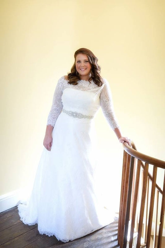 2024 Cheap A-Line Wedding Dresses White Long Sleeves Off Shoulder Beaded Sash Lace Plus Size