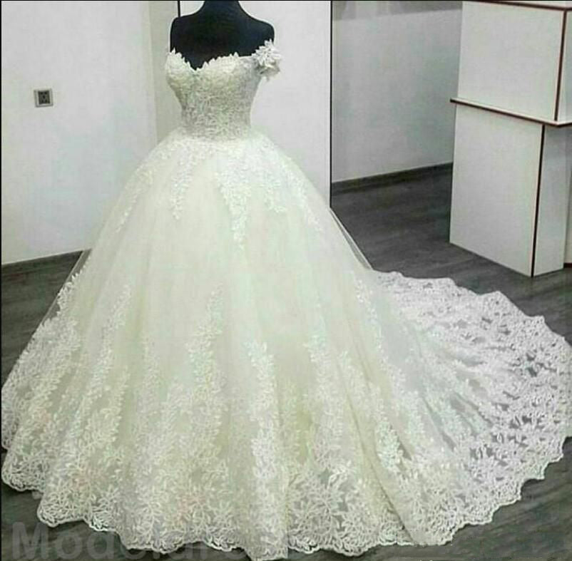 2024 New Arrival Wedding Dresses Capped Sleeves Off Shoulder Sweetheart Lace Ball Gown