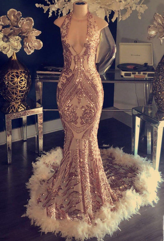2024 Sexy Prom Dresses Gold Sequence V Neck Halter Backless Feathers