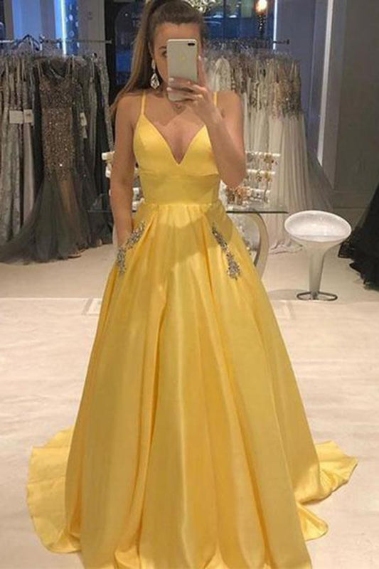 2024 Elegant Prom Dresses A Line Satin Sweetheart Daffodil Beaded With Pockets