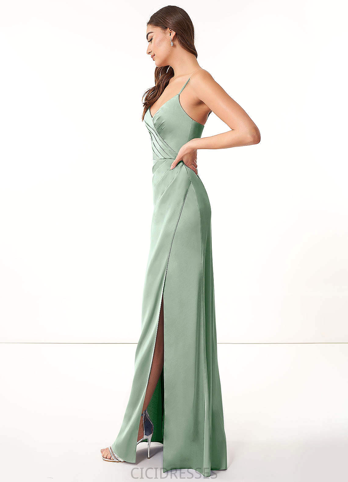 Dayami V-Neck Natural Waist A-Line/Princess Sleeveless Floor Length Bridesmaid Dresses