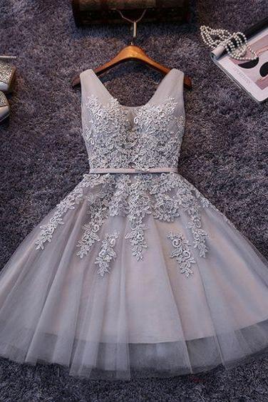 Princess/A-Line V-Neck Appliques Gray Tulle Homecoming/Prom Dresses