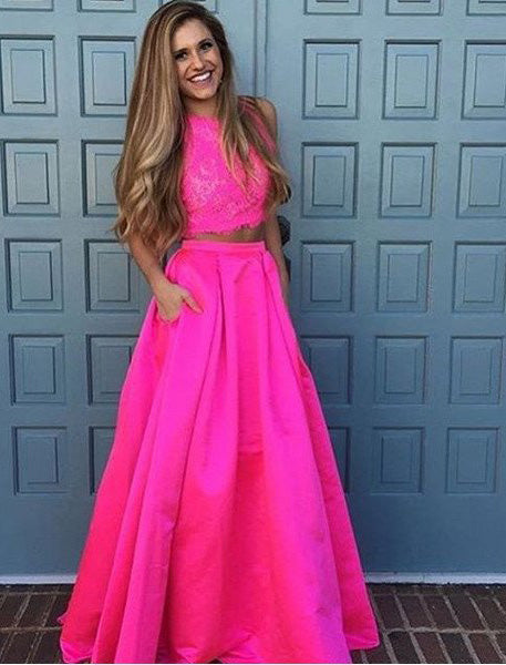 2022 Glamorous Pink Round Neck Sleeveless Lace Two Piece Prom Dresses