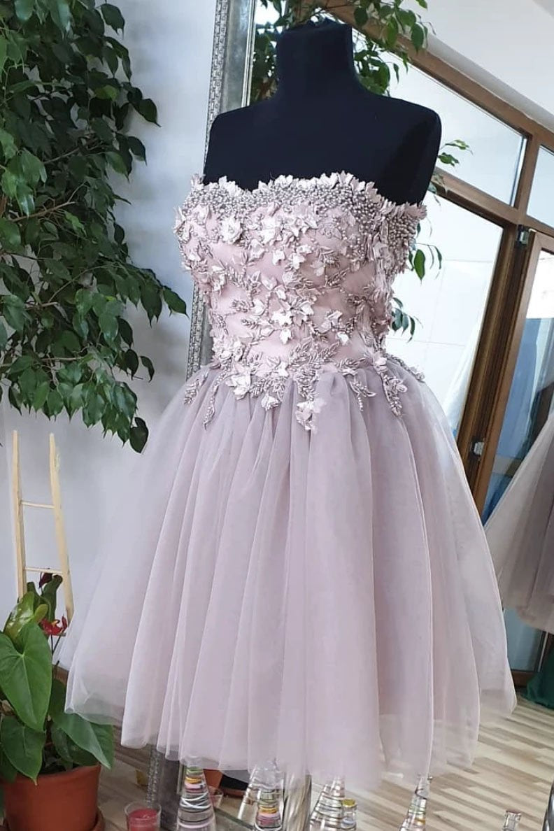 A Line Strapless Short Tulle Homecoming Dress with Lace, Mini Cute Prom Gown N2208