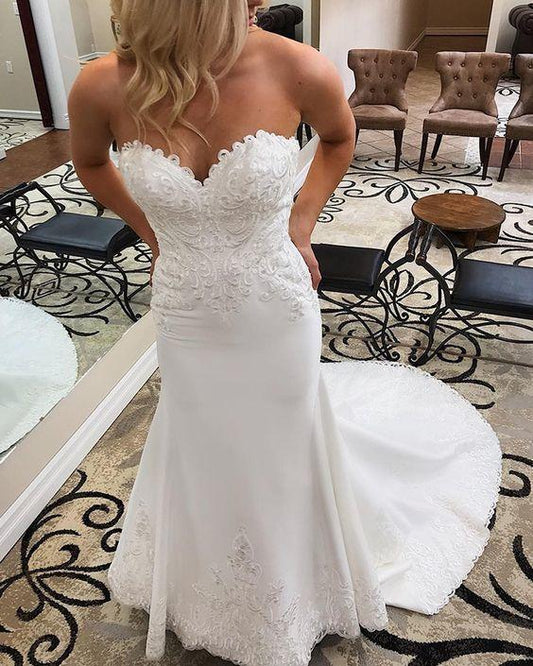 Sweetheart Lace Appliqued White Mermaid Prom Dress CD15519