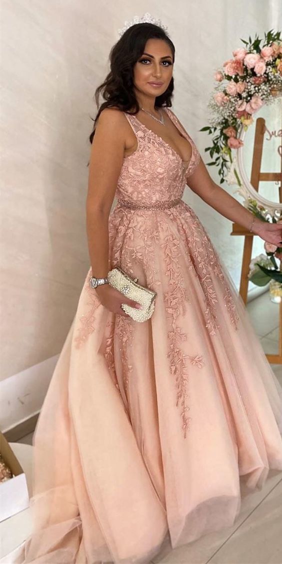 Elegant Pink Long Prom Dress with Lace Appliques CD16085