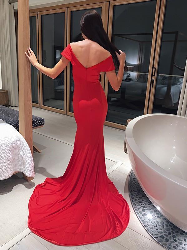 Sheath/Column Spandex Ruched Off-the-Shoulder Sleeveless Court Train Dresses Prom Dress CD19524