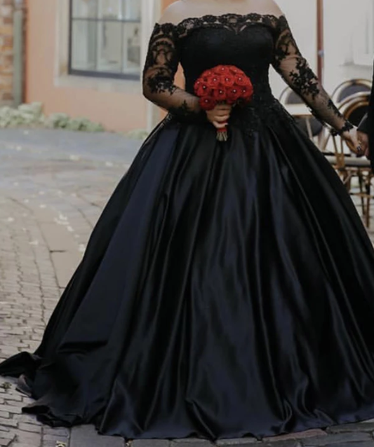 Black Wedding Dress Plus Size Ball Gown Lace Long Sleeves prom dress CD5042