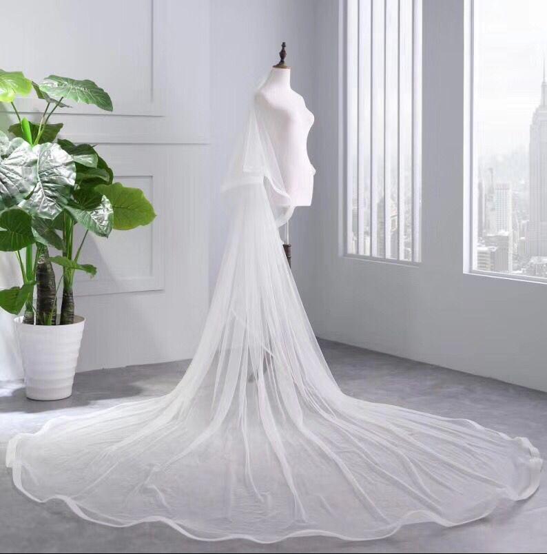 Simple 3.5 Meters Two Tiers Tulle Bridal Veils Ivory Wedding Veils with Comb V034