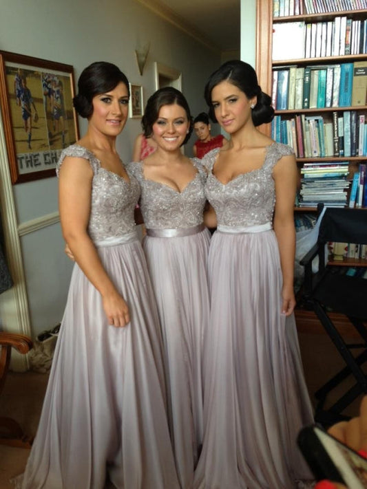 2024 Cheap A Line Grey Satin Beaded Long Bridesmaid Dresses / Gowns