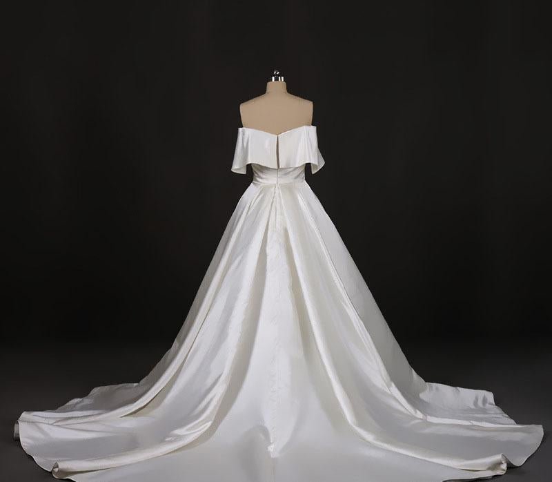 Gorgeous Strapless Ball Gown Long Wedding Dresses, Off the Shoulder Bridal Dresses N2289