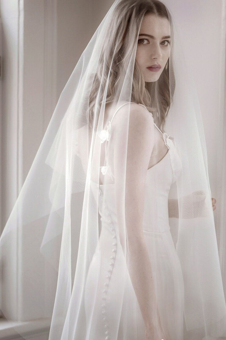 One Tier Ivory Simple Tulle Wedding Veil,  Bridal Veil V039