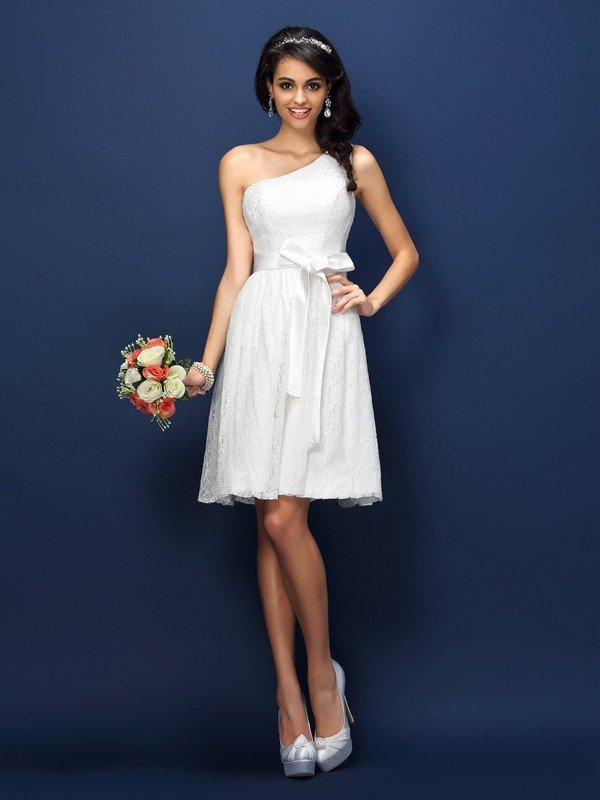 A-Line/Princess One-Shoulder Lace Sleeveless Short Lace Bridesmaid Dresses CICIP0005755