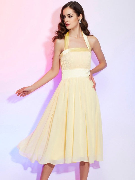A-Line/Princess Halter Sleeveless Pleats Short Chiffon Bridesmaid Dresses CICIP0005106