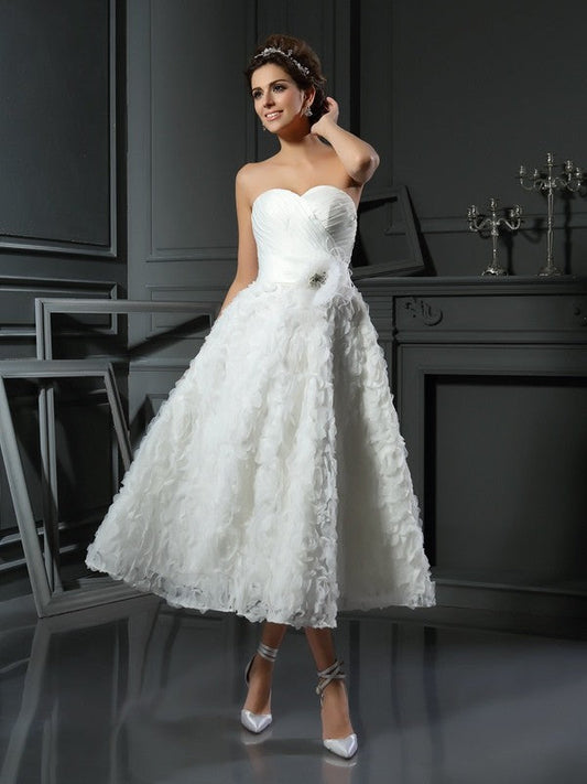 A-Line/Princess Sweetheart Bowknot Sleeveless Short Satin Wedding Dresses CICIP0006426