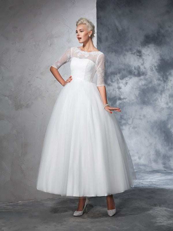 Ball Gown Bateau Lace 1/2 Sleeves Long Net Wedding Dresses CICIP0006343