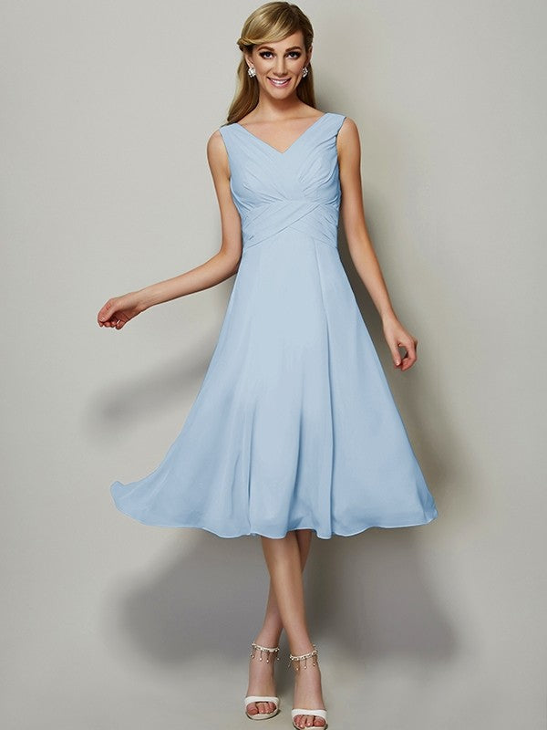 A-Line/Princess V-neck Sleeveless Pleats Short Chiffon Bridesmaid Dresses CICIP0005087