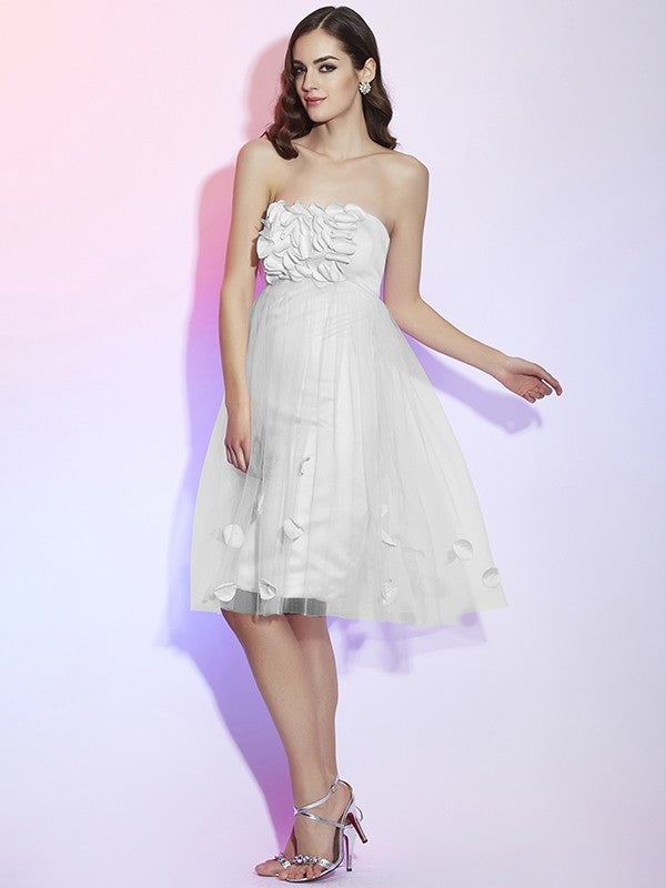 A-Line/Princess Strapless Sleeveless Hand-Made Flower Short Net Bridesmaid Dresses CICIP0005221