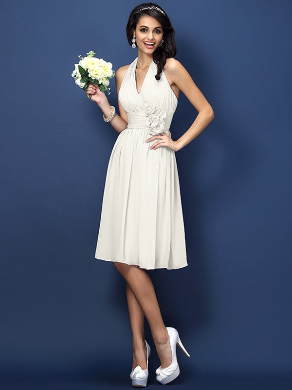 A-Line/Princess Halter Hand-Made Flower Sleeveless Short Chiffon Bridesmaid Dresses CICIP0005668
