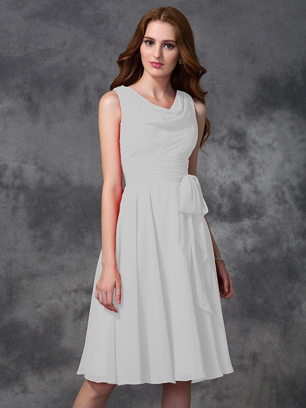 A-line/Princess Scoop Ruffles Sleeveless Short Chiffon Bridesmaid Dresses CICIP0005711