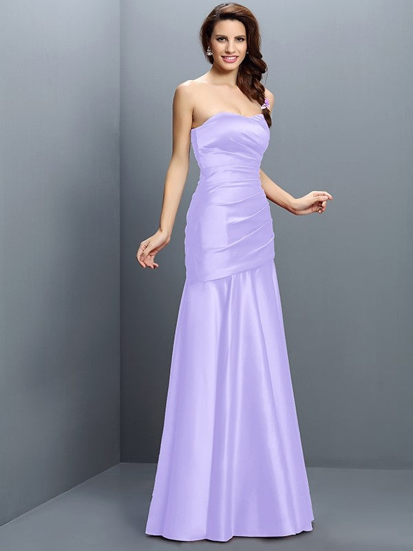 A-Line/Princess Strapless Ruched Sleeveless Long Satin Bridesmaid Dresses CICIP0005407