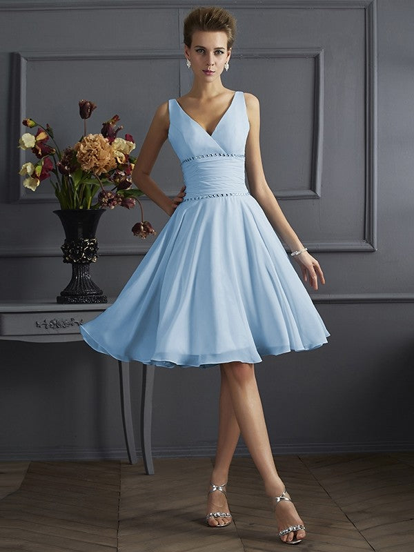 A-Line/Princess V-neck Sleeveless Pleats Short Chiffon Bridesmaid Dresses CICIP0005039