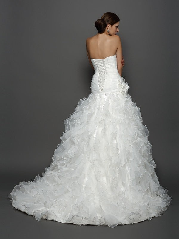 Ball Gown Strapless Hand-Made Flower Sleeveless Long Organza Wedding Dresses CICIP0006654