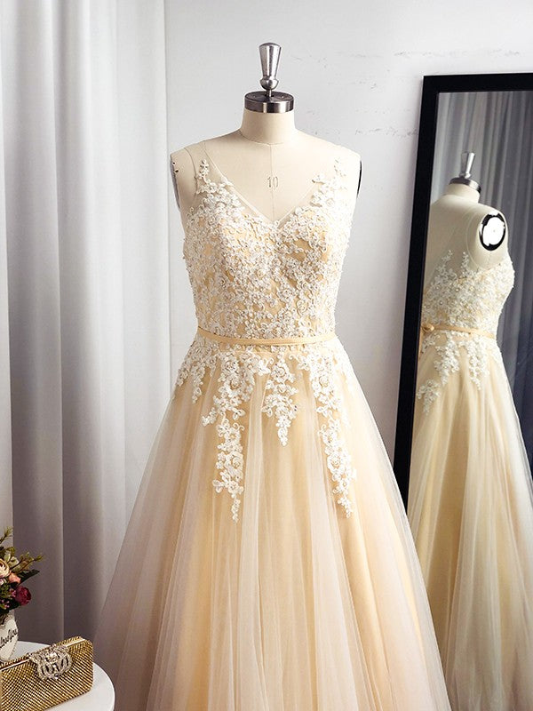 A-Line/Princess Tulle Applique Sleeveless Floor-Length Straps Dresses