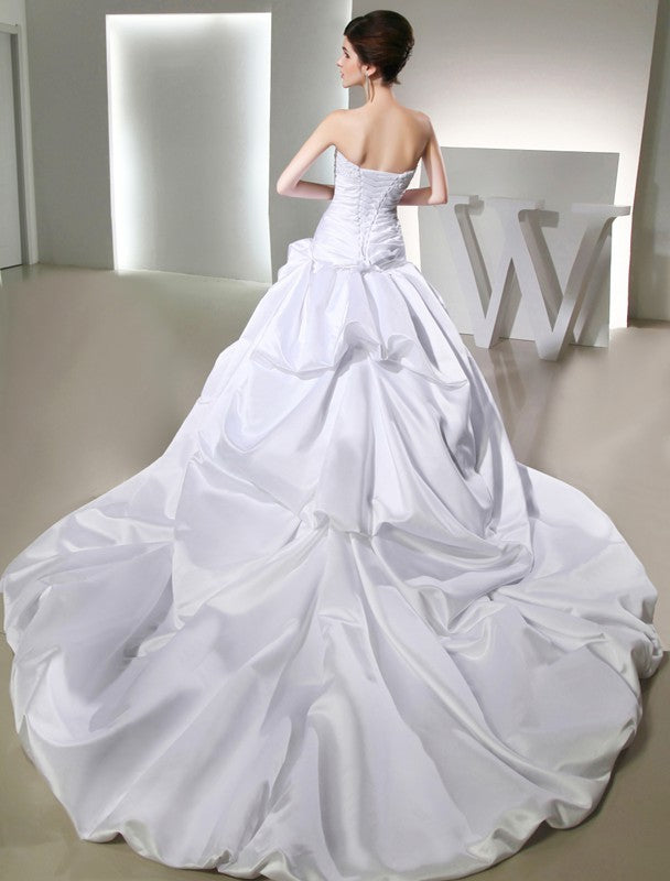 Ball Gown Beading Long Satin Strapless Sleeveless Wedding Dresses CICIP0006895