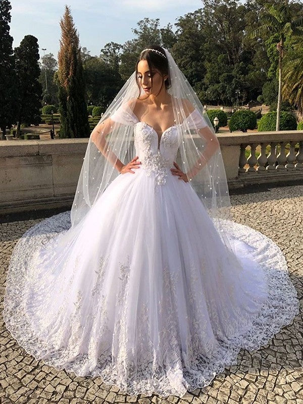 Ball Gown Tulle Applique Off-the-Shoulder Sleeveless Court Train Wedding Dresses CICIP0006987