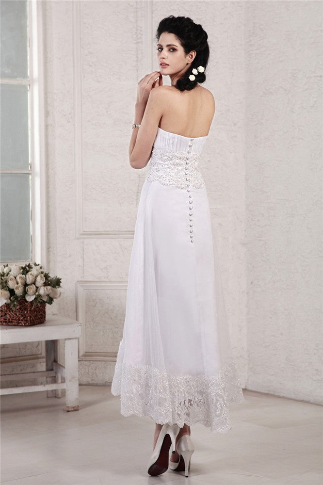 A-Line/Princess Strapless Sleeveless Pleats Applique Beading Short Chiffon Wedding Dresses CICIP0006905