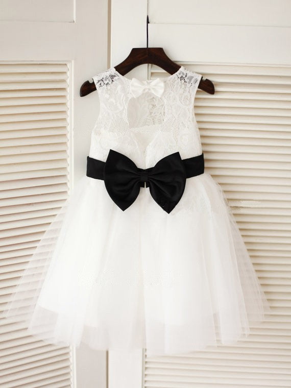 A-line/Princess Scoop Sleeveless Bowknot Long Tulle Dresses CICIP0007604