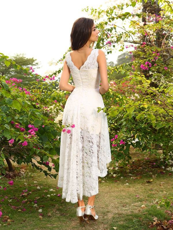 A-Line/Princess V-neck Lace Sleeveless High Low Lace Bridesmaid Dresses CICIP0005125