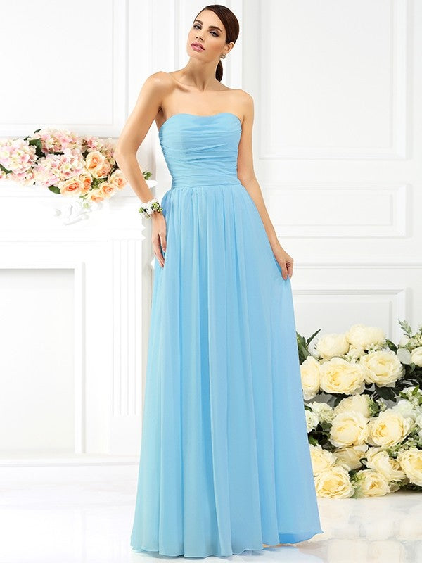 A-Line/Princess Strapless Pleats Sleeveless Long Chiffon Bridesmaid Dresses CICIP0005054