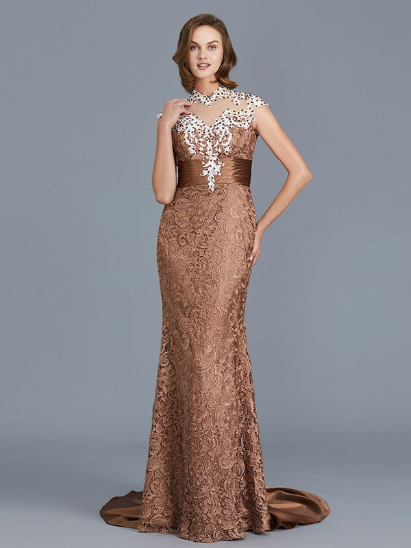 Trumpet/Mermaid Scoop Sleeveless Beading Lace Floor-Length Mother of the Bride Dresses CICIP0007333