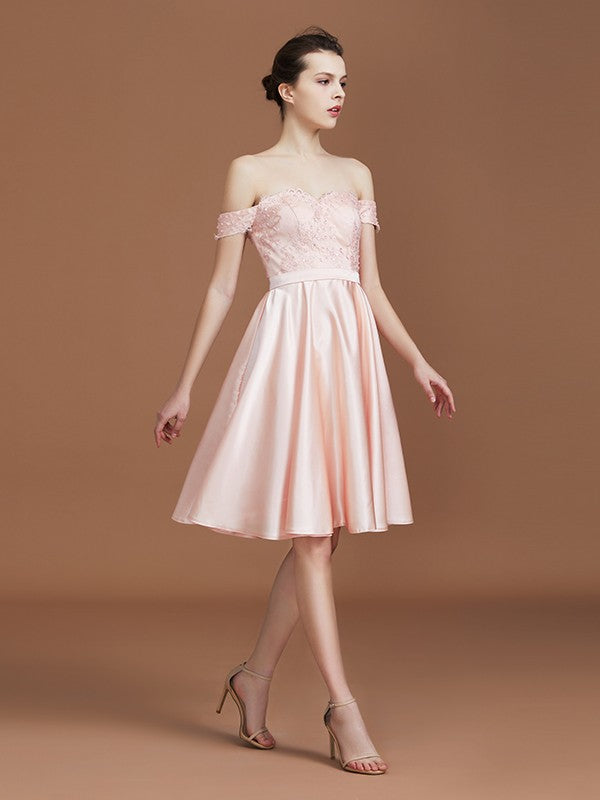 A-Line/Princess Applique Sweetheart Knee-Length Off-the-Shoulder Satin Bridesmaid Dresses CICIP0005680