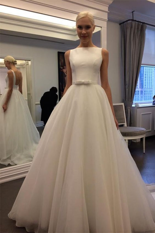 2024 Elegant A Line Organza Floor Length Backless Plain Wedding Dresses