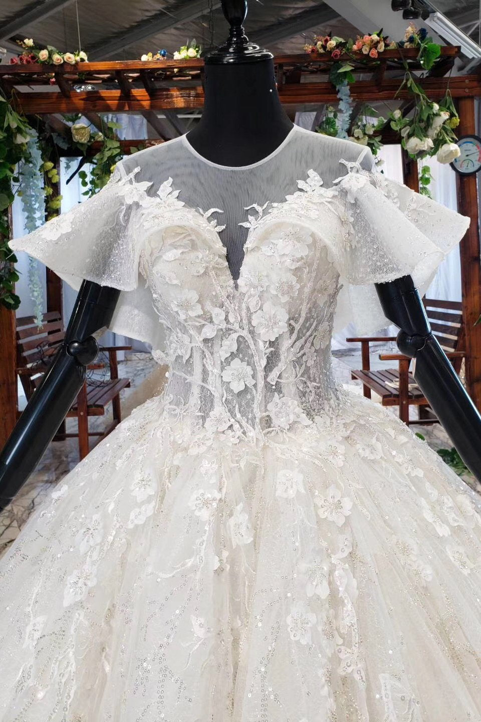 Gorgeous Ball Gown Big Wedding Dresses, Princess Bridal Dress with Sleeves N1969