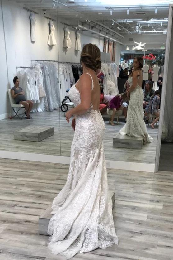 Spaghetti Straps Mermaid V Neck Backless Lace Wedding Dresses with Train N2504